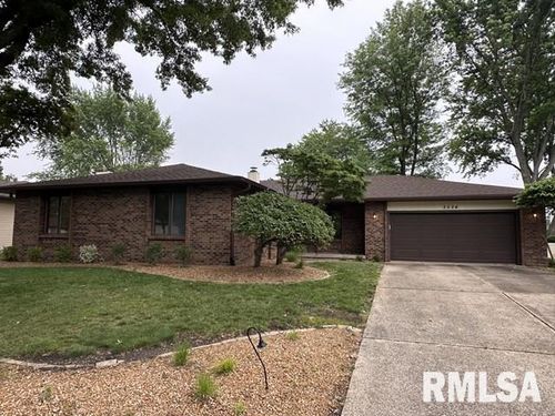 2524 Greenbriar Rd, Springfield, IL, 62704-3165 | Card Image