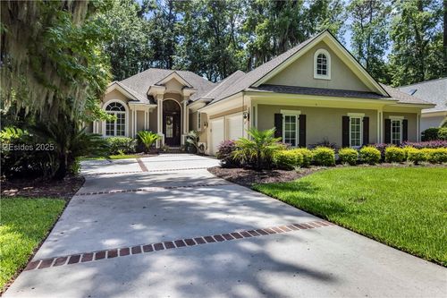 1 Manchester Ct, Bluffton, SC, 29910-7455 | Card Image