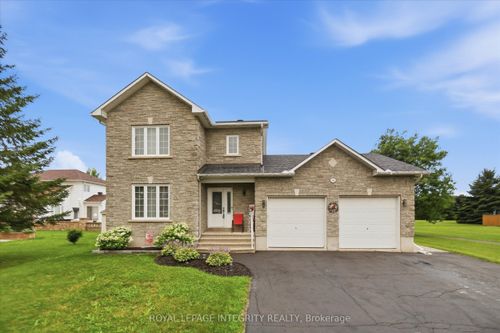 36 Frontenac Blvd, Embrun, ON, K0A1W0 | Card Image