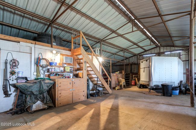 2647 N Highway 788, House other with 3 bedrooms, 2 bathrooms and null parking in Plainview TX | Image 41