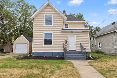 1035 Benton St, ROCKFORD, IL, 61107-4117 | Card Image