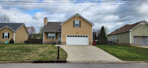 1340 Loren Cir, Clarksville, TN, 37042-4947 | Card Image