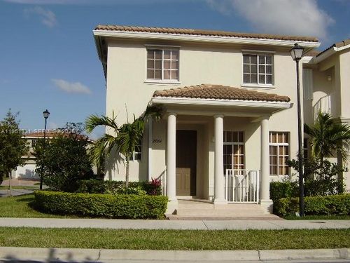 27301 Sw 140th Ct, Homestead, FL, 33032-8842 | Card Image