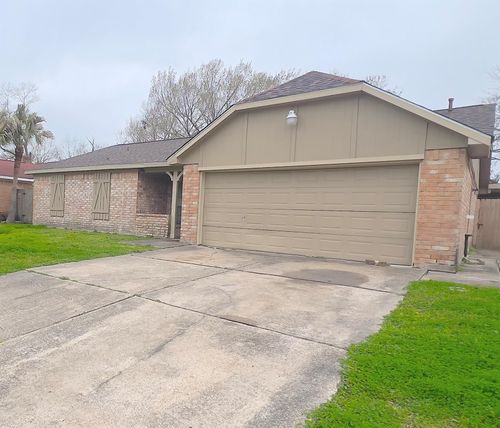 430 Breeze Park Dr, Houston, TX, 77015-2110 | Card Image