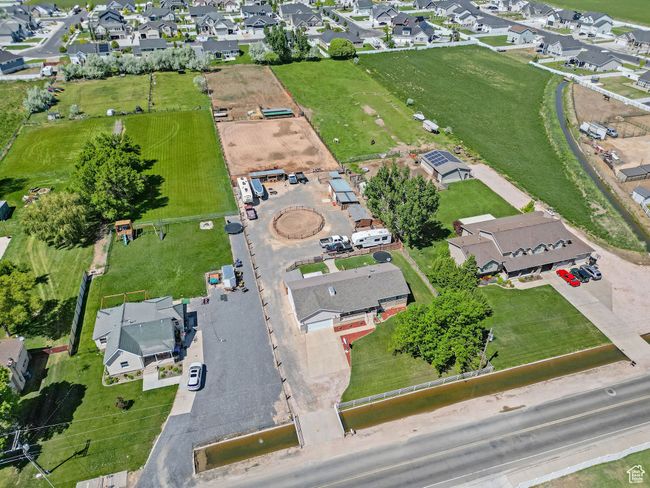 View of property location with nearby suburban area | Image 41