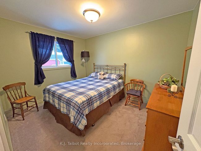 94 Montcalm St, House other with 2 bedrooms, 2 bathrooms and 6 parking in Goderich ON | Image 12