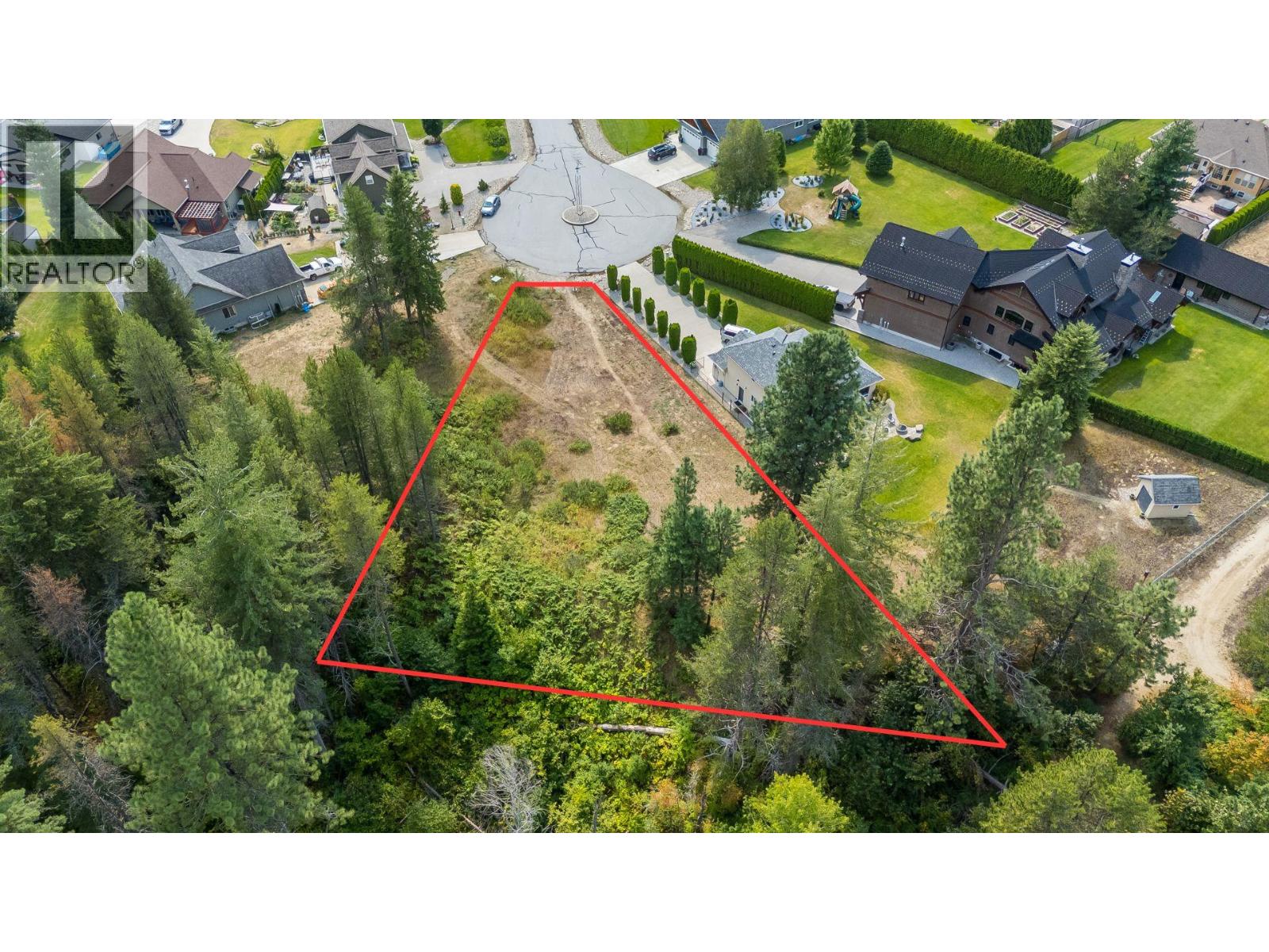 Land in Castlegar