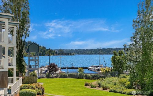 apt-m202-6125 Ne 175th St, Kenmore, WA, 98028-4874 | Card Image