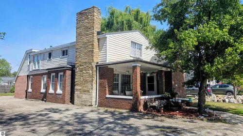 22929 Furton St, Saint Clair Shores, MI, 48082-1878 | Card Image
