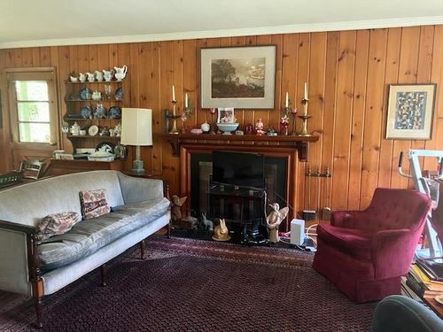 24045 Little Neck Rd, Little Neck, NY, 11363-1321 | Card Image
