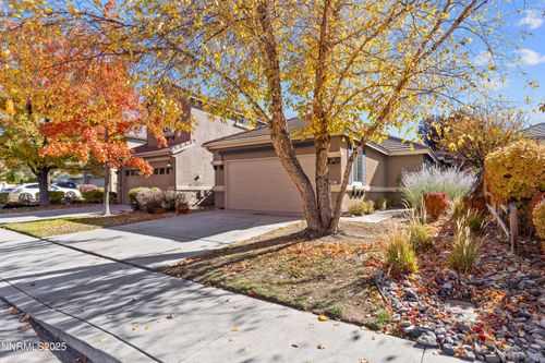 2661 Lawry Dr, Sparks, NV, 89436-7025 | Card Image