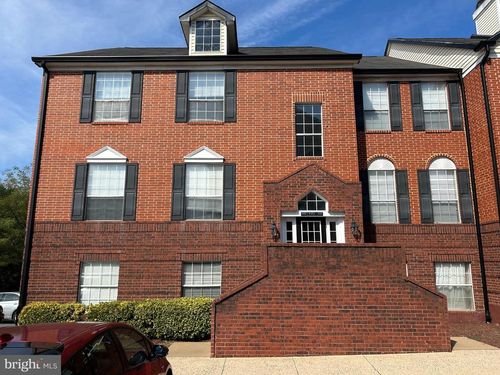 unit-103-660 Gateway Dr Se, LEESBURG, VA, 20175-4071 | Card Image