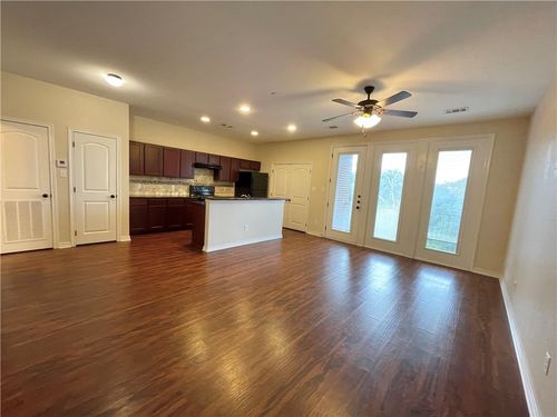 apt-1031-1915 Dartmouth St, College Station, TX, 77840-4156 | Card Image