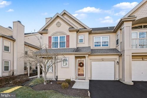 606 Julian Dr W, WARWICK, PA, 18974-6113 | Card Image