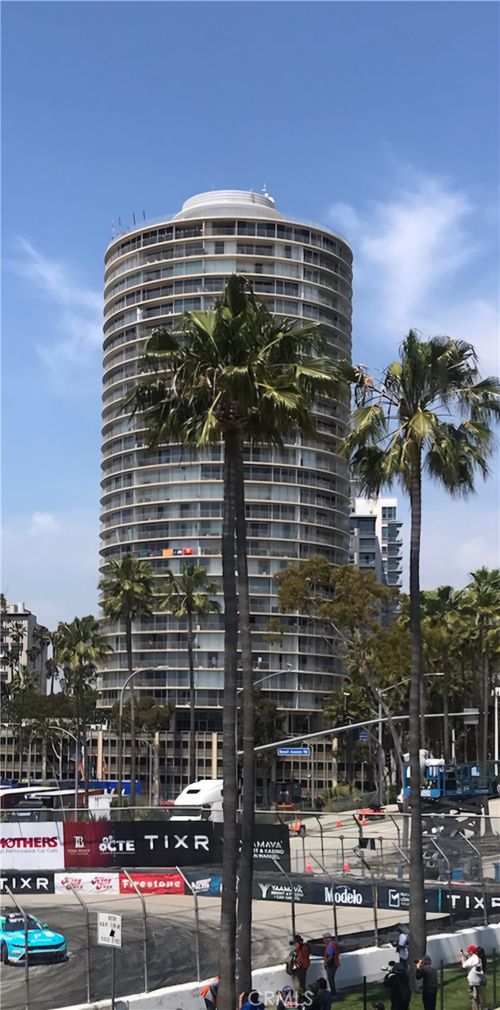 unit-210-525 E Seaside Way, Long Beach, CA, 90802-8001 | Card Image