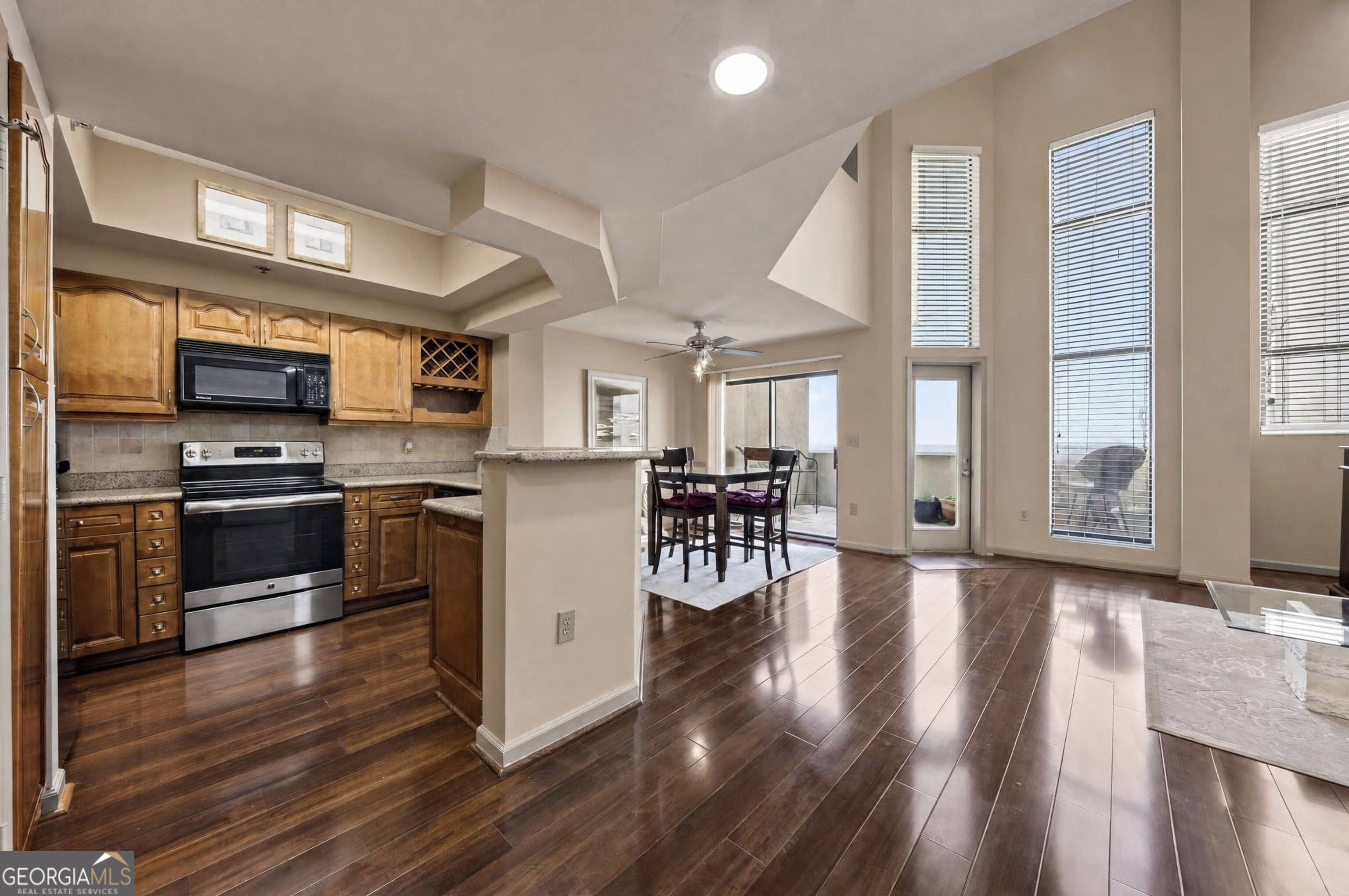 Residential in Sandy Springs 4
