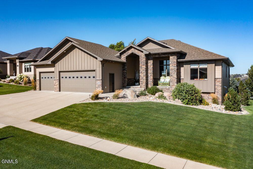 Valley Dr, Bismarck, ND 58503