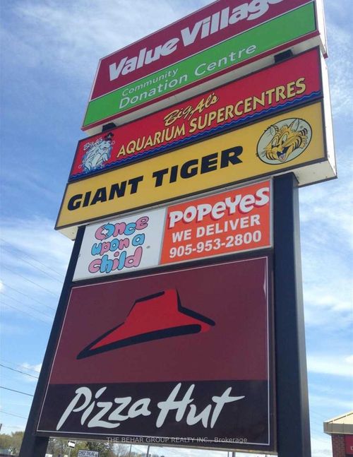 d4-5-130 Davis Dr, Newmarket, ON, L3Y2N1 | Card Image