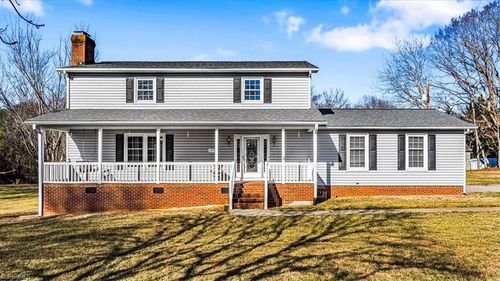 5371 Nw School Rd, Greensboro, NC, 27409-9614 | Card Image