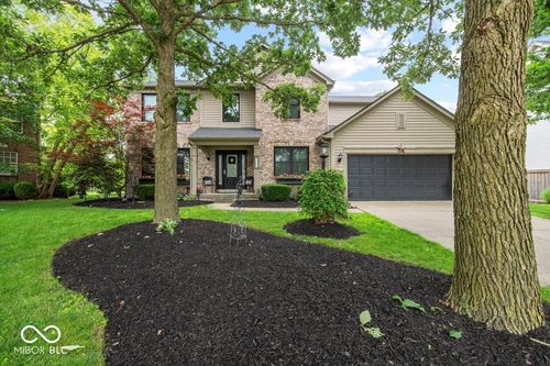 11987 Quarry Ct, Fishers, IN, 46037-3927 | Card Image