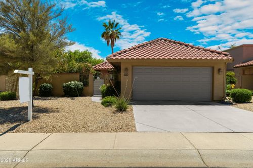 4225 E Sandia St, Phoenix, AZ, 85044-3942 | Card Image