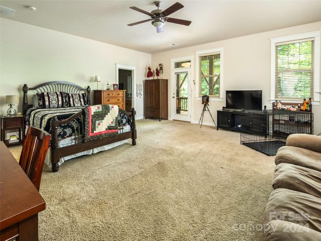 130 Harrop Dun Ct, House other with 3 bedrooms, 3 bathrooms and null parking in Biltmore Lake NC | Image 18