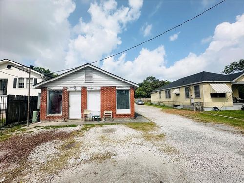 726 Labarre Rd, Jefferson, LA, 70121-2133 | Card Image