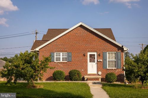 685 Hamilton St, CARLISLE, PA, 17013-1925 | Card Image