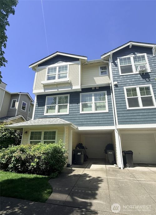 6825 Holly Park Drive S, Seattle, WA, 98118 | Card Image