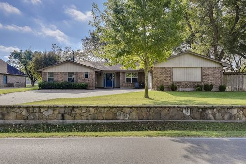7115 Westover Dr, Granbury, TX, 76049-4763 | Card Image
