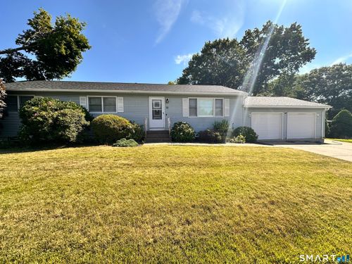 23 Robin Rd, West Haven, CT, 06516-2934 | Card Image