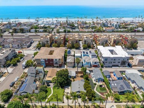 421 S Tremont St, Oceanside, CA, 92054 | Card Image