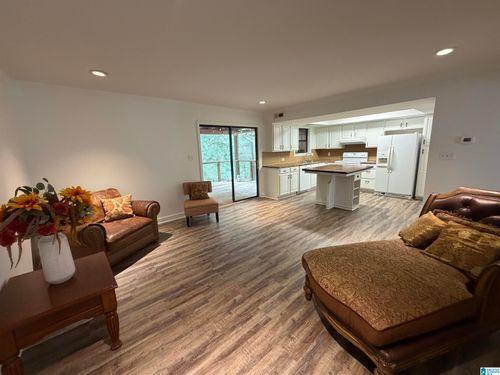 3604 Haven View Cir, Vestavia Hills, AL, 35216-4822 | Card Image