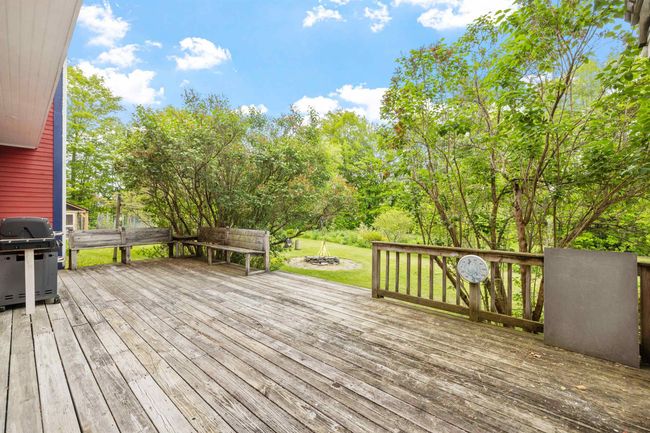 246 Windsor Rd, House other with 3 bedrooms, 3 bathrooms and null parking in Hillsborough NH | Image 24