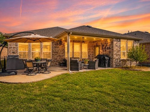 900 Forgotten Forest Way, Mckinney, TX, 75071-1627 | Card Image