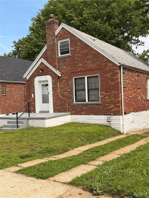 1739 Grape Ave, Saint Louis, MO, 63147-1434 | Card Image