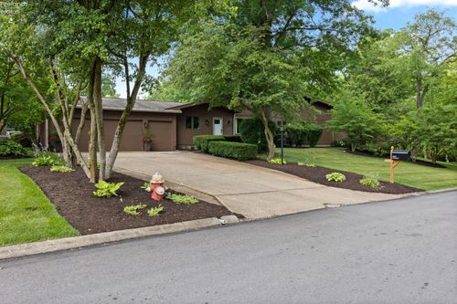 3905 Hilltop Dr, Huron, OH, 44839-2109 | Card Image