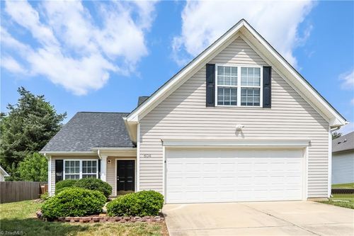 604 Walnut Crossing Dr, Whitsett, NC, 27377-9308 | Card Image