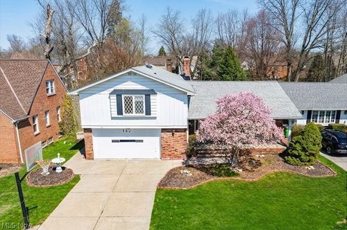 131 E 194th St, Euclid, OH, 44119-1029 | Card Image