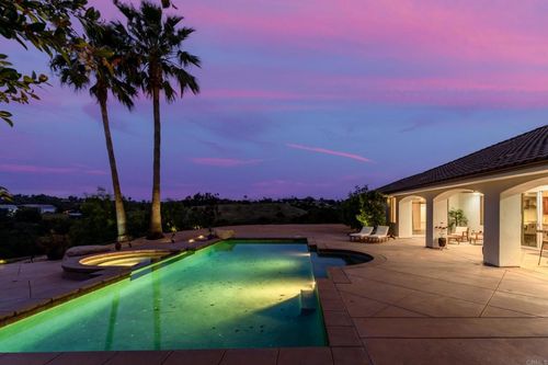 2869 Dos Lomas Pl, Fallbrook, CA, 92028-8699 | Card Image