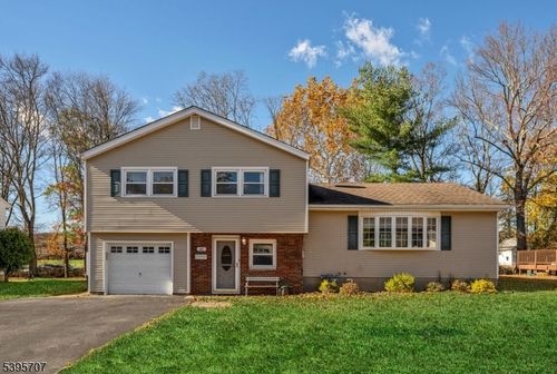 48 Willow Way, Wanaque, NJ, 07465-1709 | Card Image