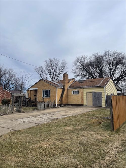153 Alder St, New Kensington, PA, 15068 | Card Image