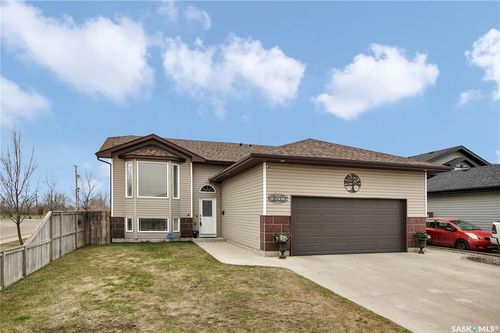 901 Brack Crt, Martensville, SK, S0K0A2 | Card Image
