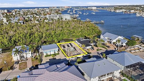 265 Tropical Shore Way, FORT MYERS BEACH, FL, 33931-3317 | Card Image