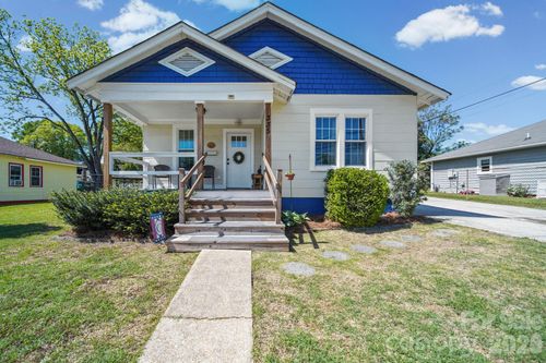 335 Mayflower Ave, Cramerton, NC, 28032-1300 | Card Image