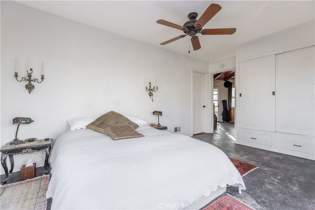 330 Sage Flats Dr, House other with 3 bedrooms, 2 bathrooms and 2 parking in Olancha CA | Image 14