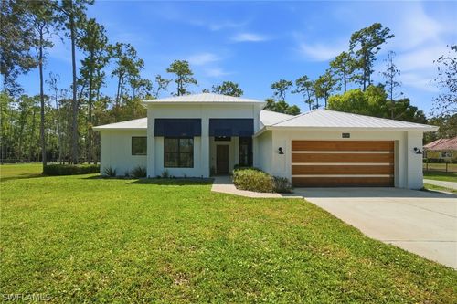 4740 5th Ave Sw, Naples, FL, 34119-2903 | Card Image