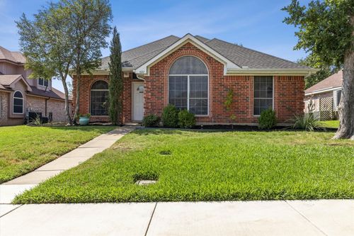 1622 Glenmore Drive, Lewisville, TX, 75077 | Card Image