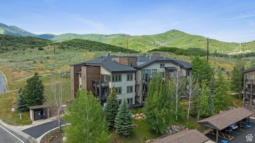 apt-e205-6605 N 2200 W, Park City, UT, 84098-8254 | Card Image