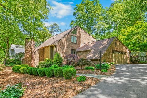 220 Harmon Ct, Winston-Salem, NC, 27106-4613 | Card Image